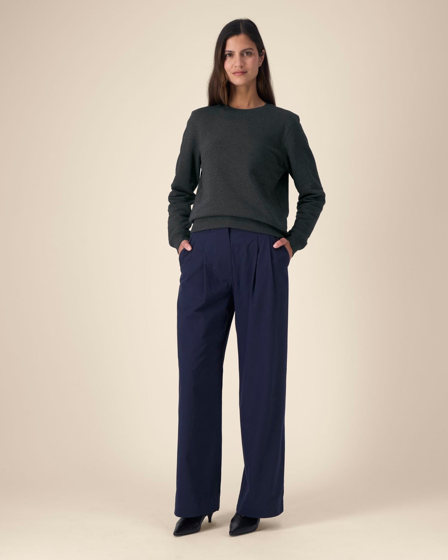 Dark Heather Grey